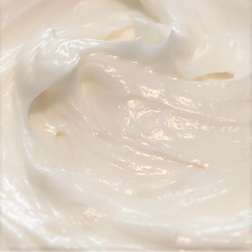 A jar of our luxurious, best-selling body butter featuring mango and shea butters with rich, healing jojoba oil. Ultra-nourishing formula designed to moisturize, soothe and rejuvenate.